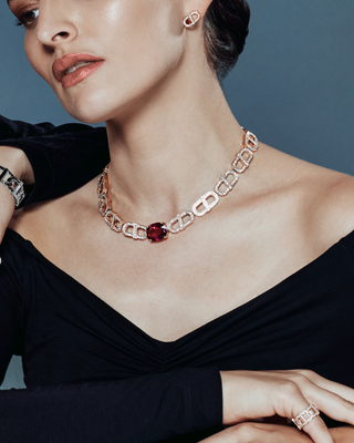 VITAMIN PINK SHOWSTOPPER NECKLACE