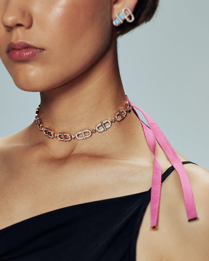 VITAMIN PINK CHOKER BRACELET - WHITE MOTHER-OF-PEARL